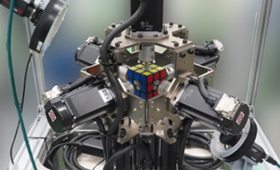 Puzzle Cube-Solving Robot